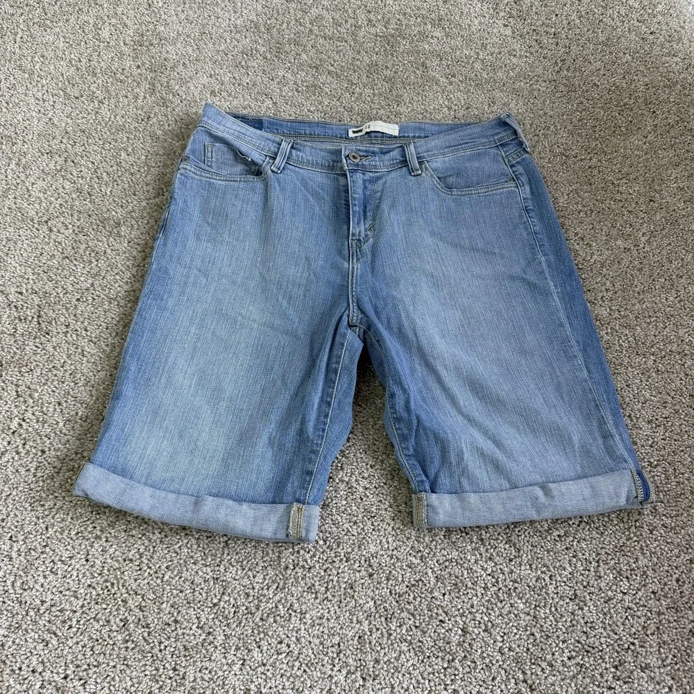 Levi's Denim Bermuda Shorts Womens 12 31W Blue Cuffed Stretch Casual 5 Pocket